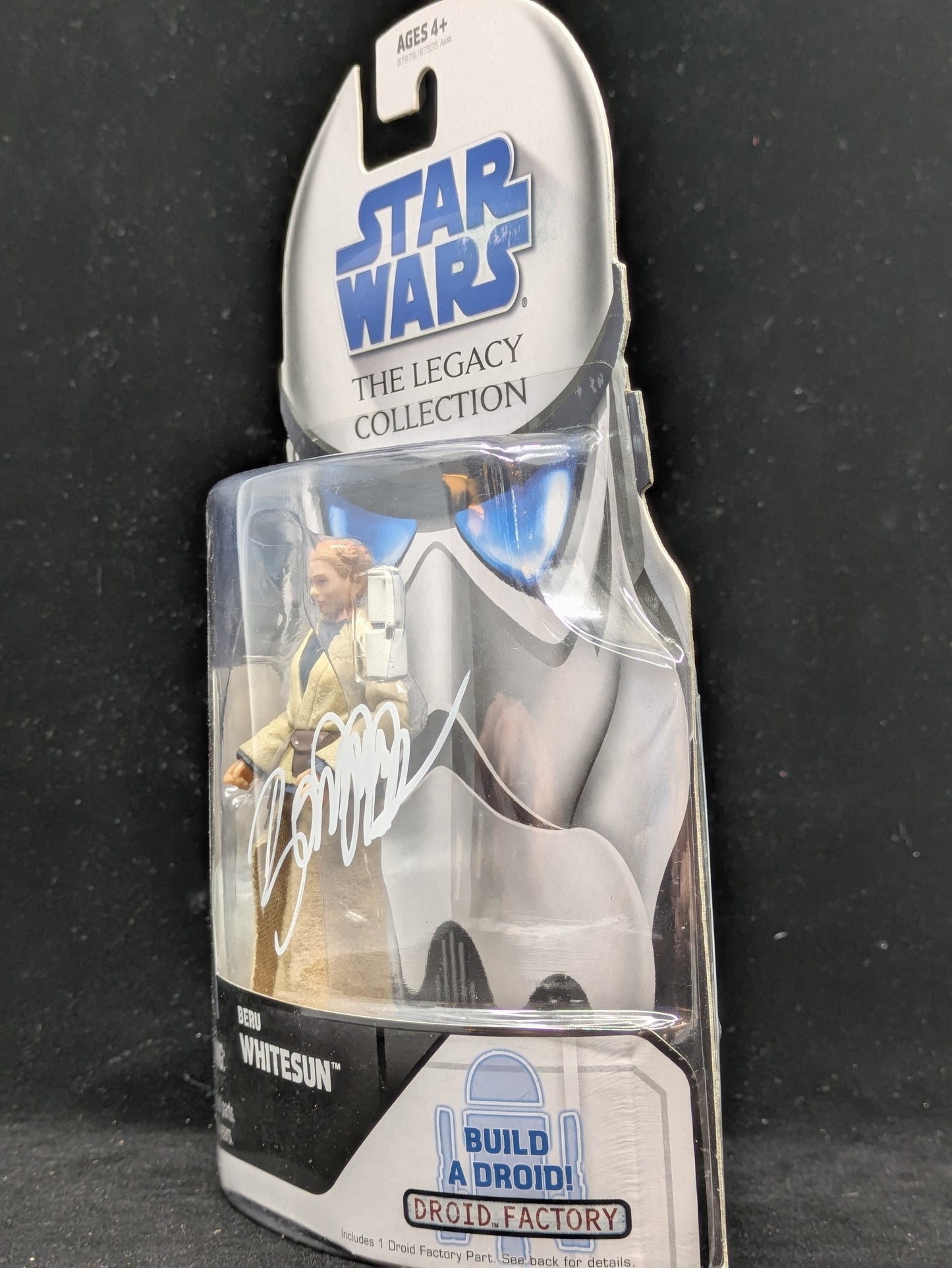 Beru Whitesun - The Legacy Collection - Build A Droid - Autographed by Bonnie Piesse