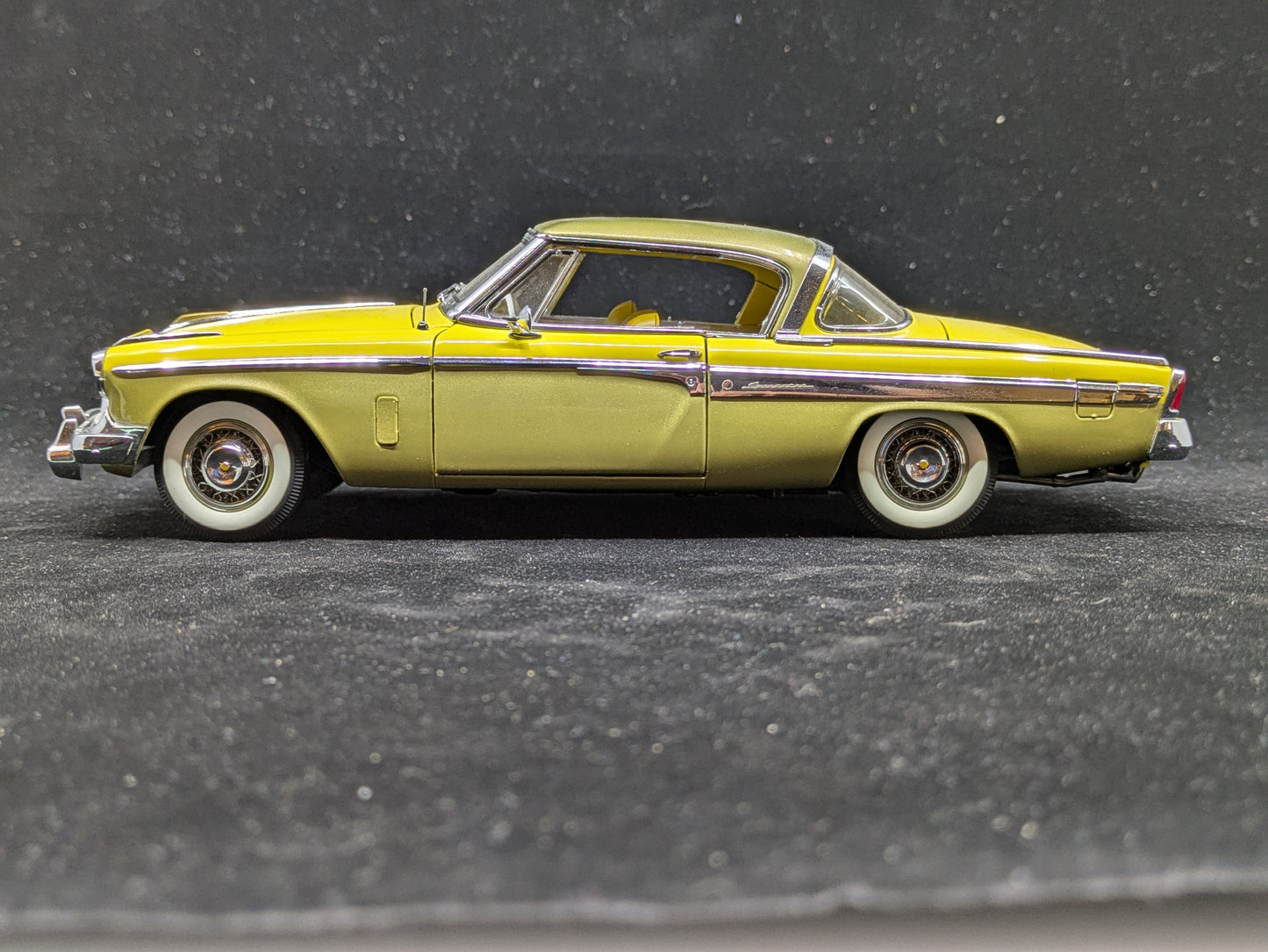 1955 Studebaker President Speedster Limited Edition - Danbury Mint