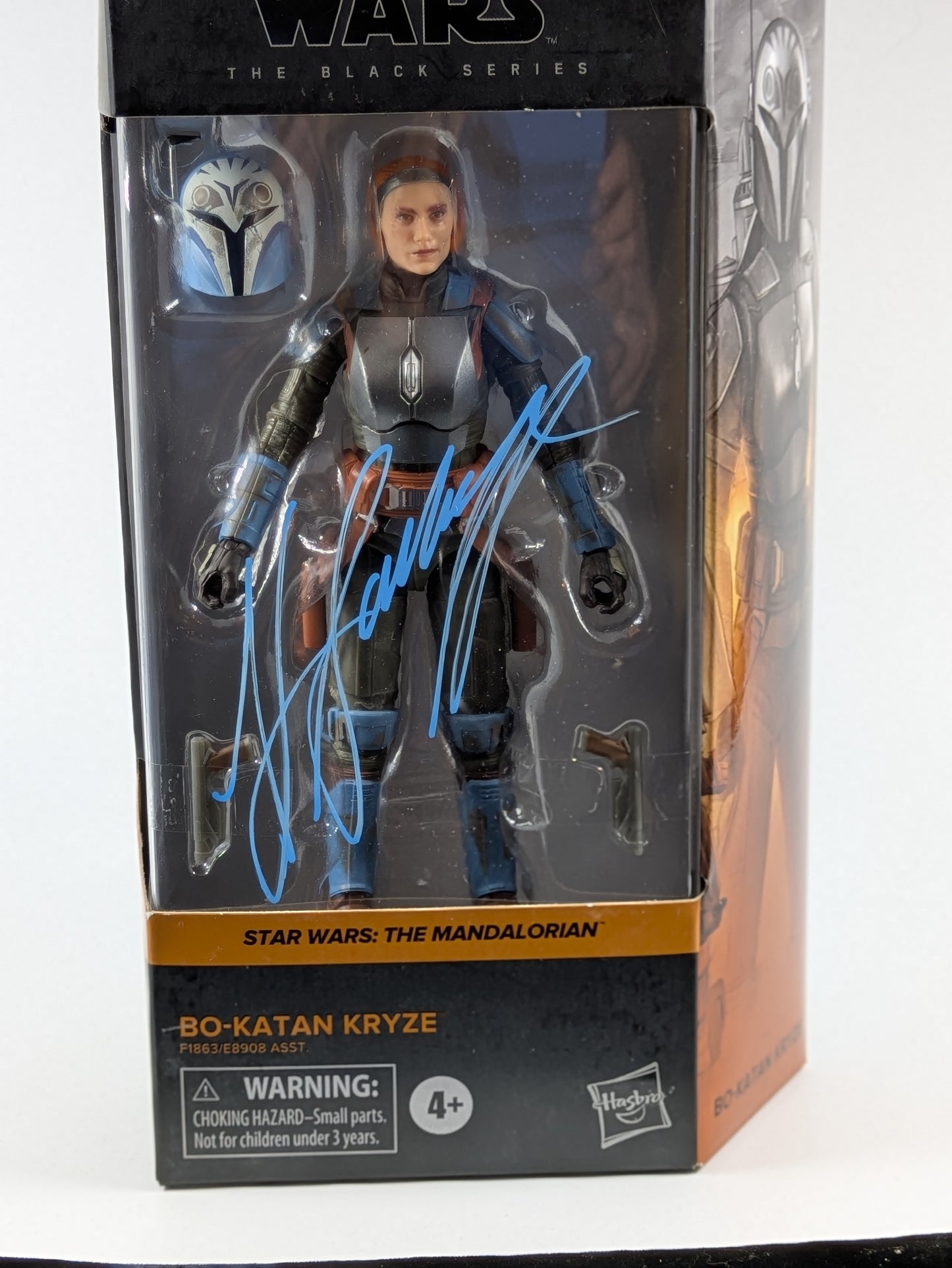 Bo-Katan Kryze- The Black Series- Star Wars The Mandalorian #10 - Signed by Katee Sackhoff