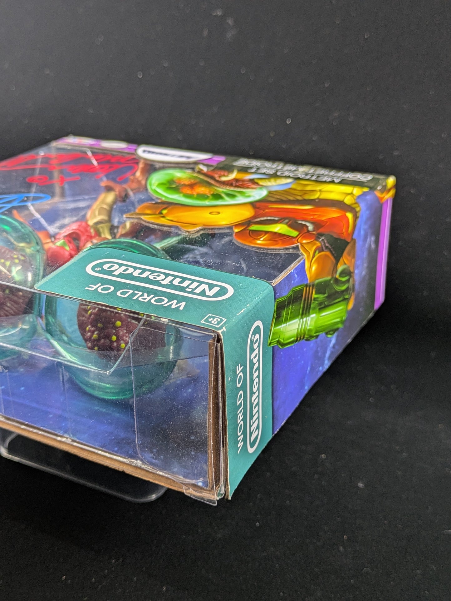 Metroid Set - Samus Aran + 2 Metroid - Signed by Vanessa Marshall