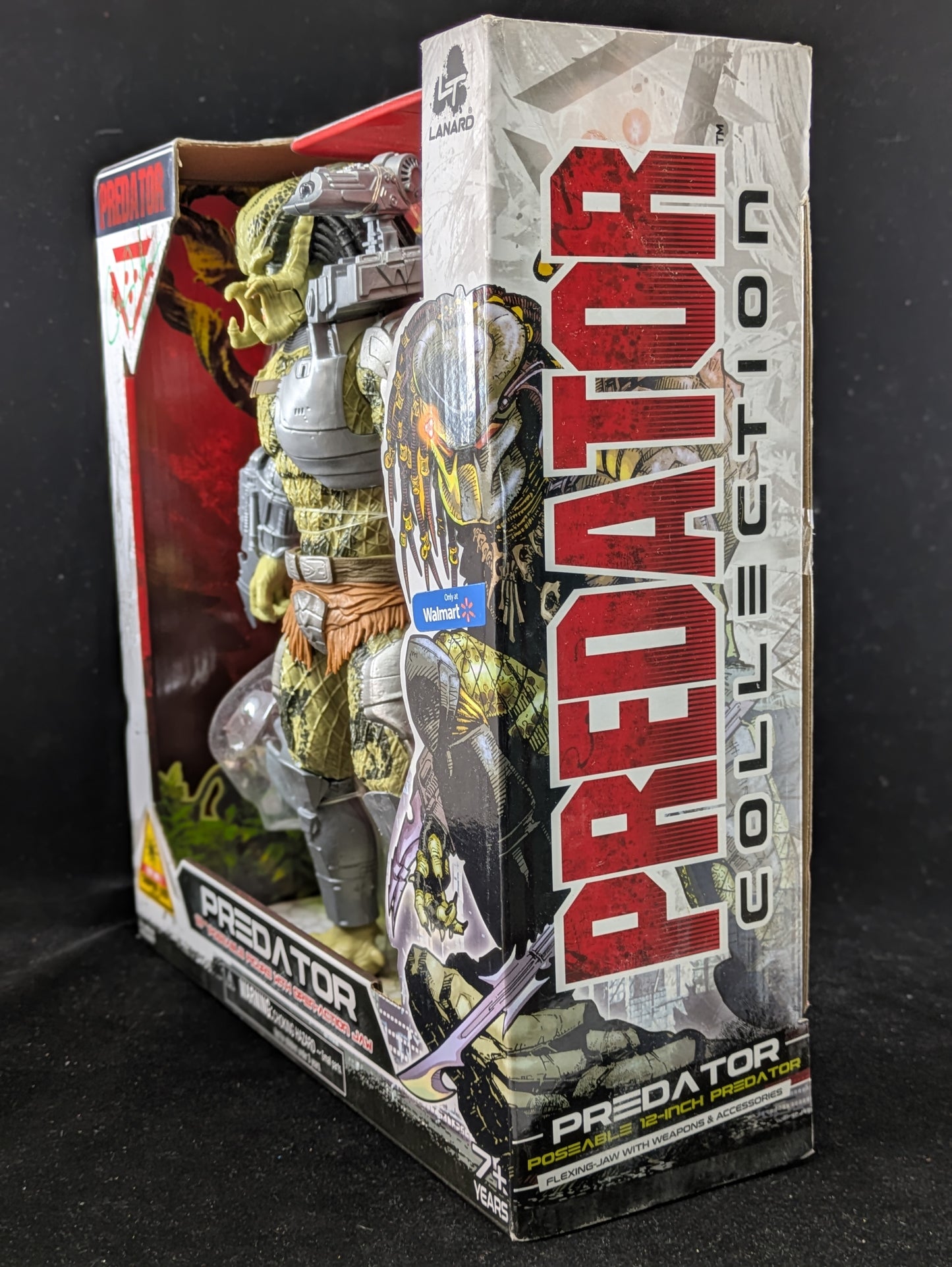 Predator 12 " Posable Battle Action Figure - Lanard - Autographed by Carey Jones