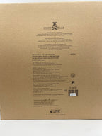 Back of a cardboard box with text and branding, featuring 'Steiff Club' on a beige background.