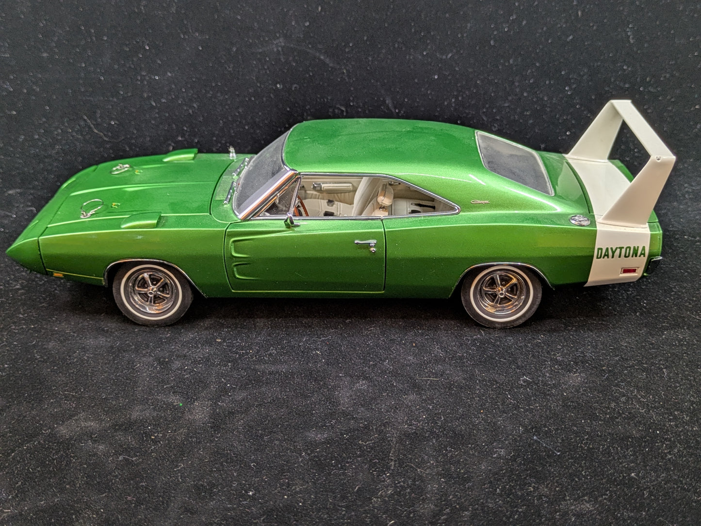 1969 Dodge Daytona 440 - Spring Green - Danbury Mint