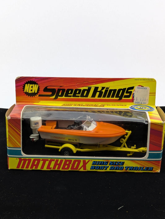 Seaburst Super 70 Boat and Trailer - Matchbox K-25