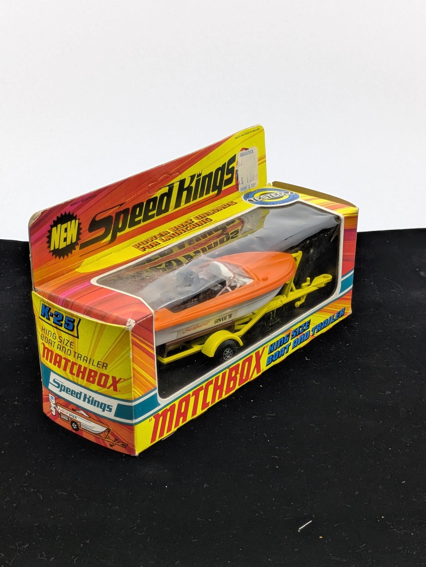 Seaburst Super 70 Boat and Trailer - Matchbox K-25