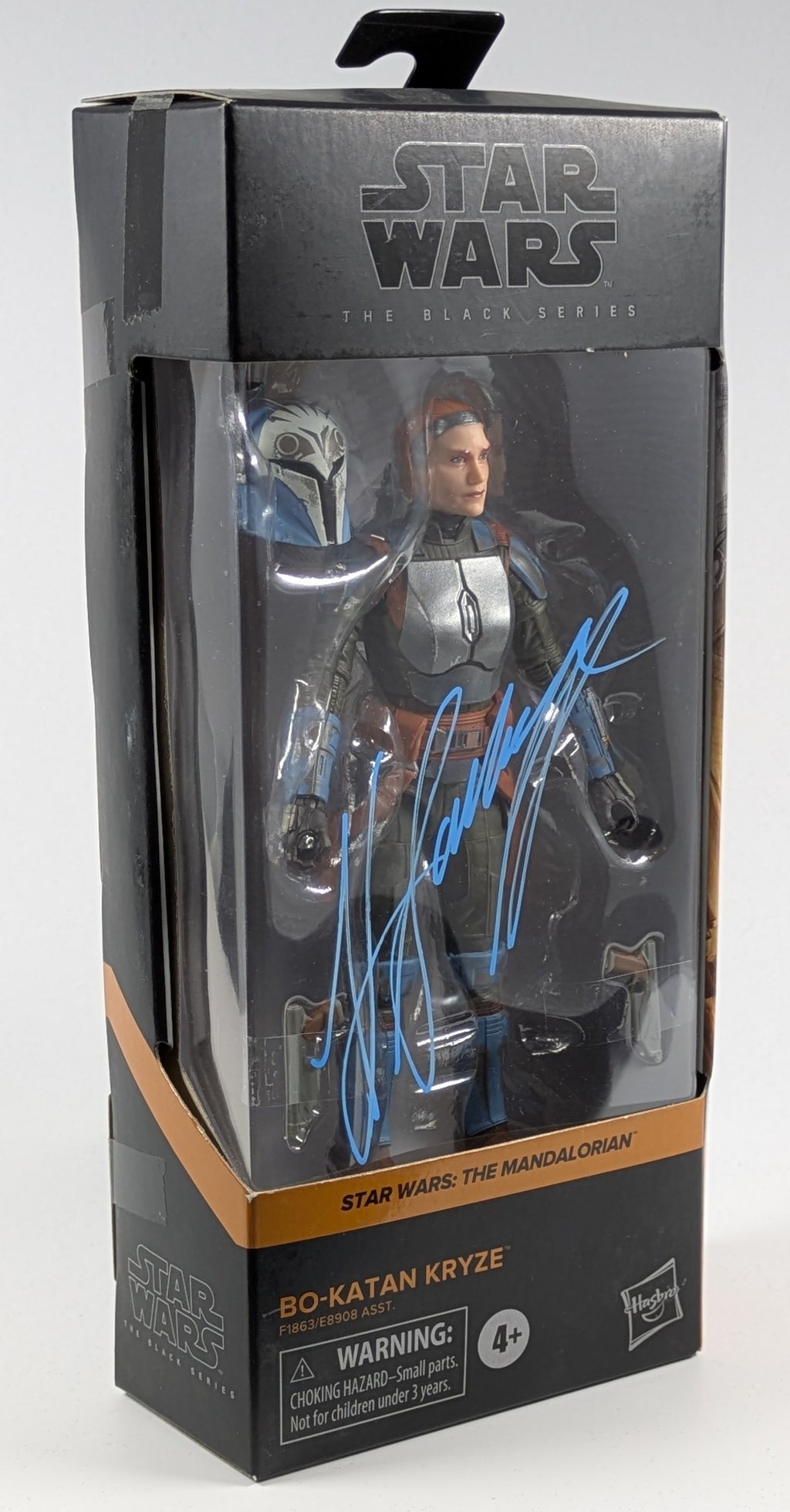 Bo-Katan Kryze- The Black Series- Star Wars The Mandalorian #10 - Signed by Katee Sackhoff