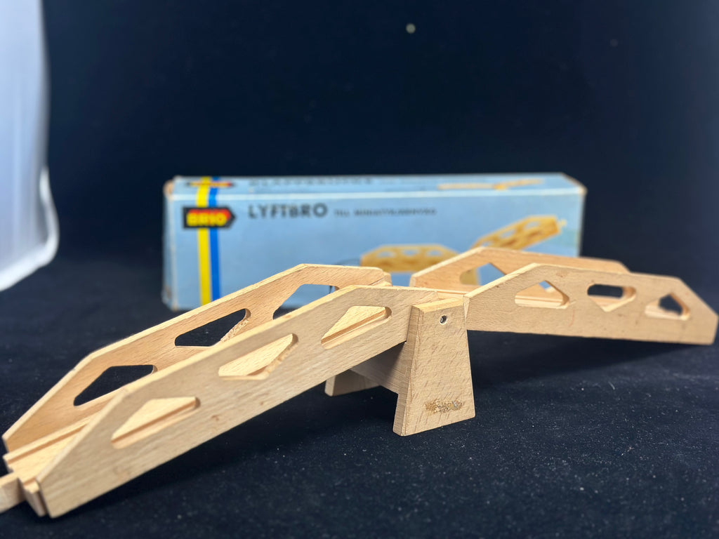 Drawbridge - Vintage BRIO