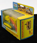 Caterpillar Traxcavator - Matchbox K-8