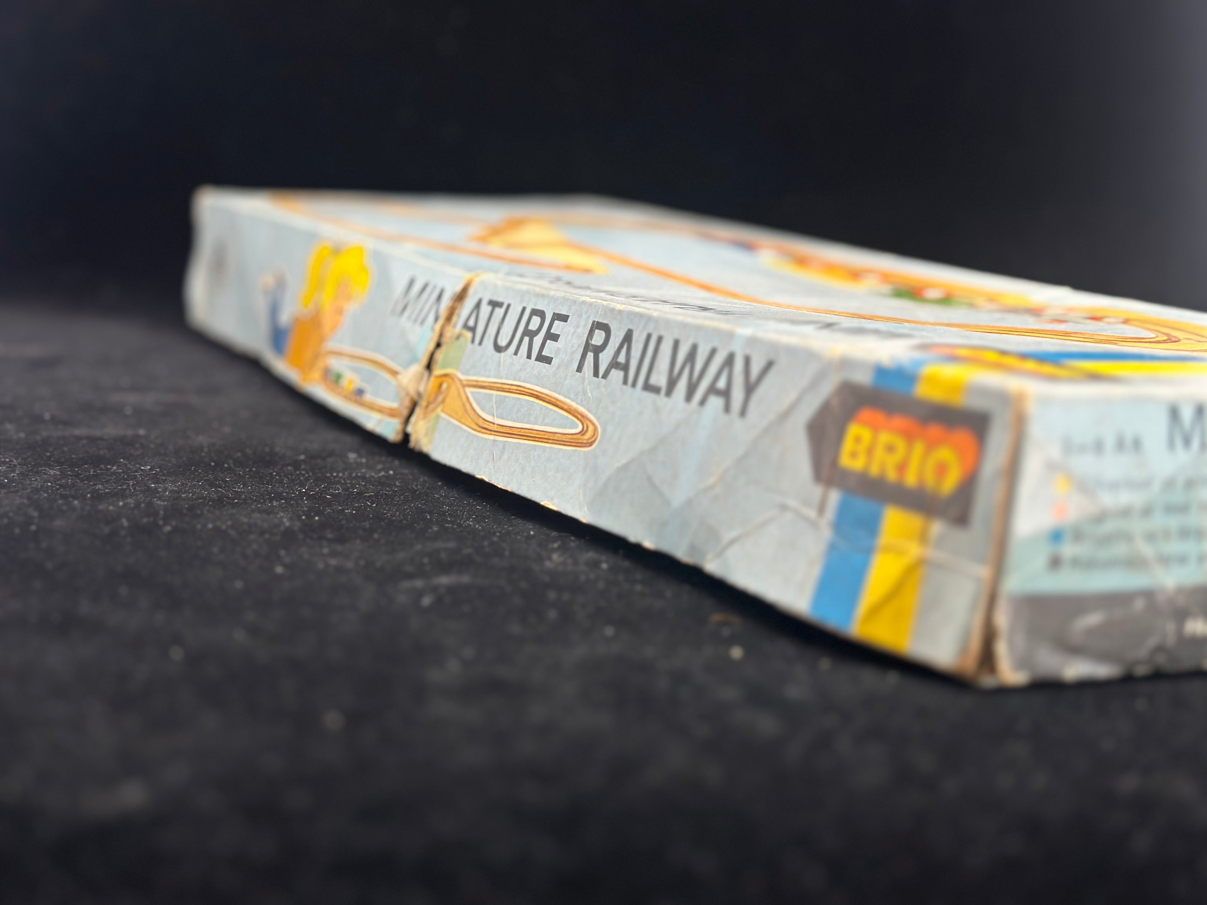 Miniature Railway - Figure 8 - Vintage BRIO