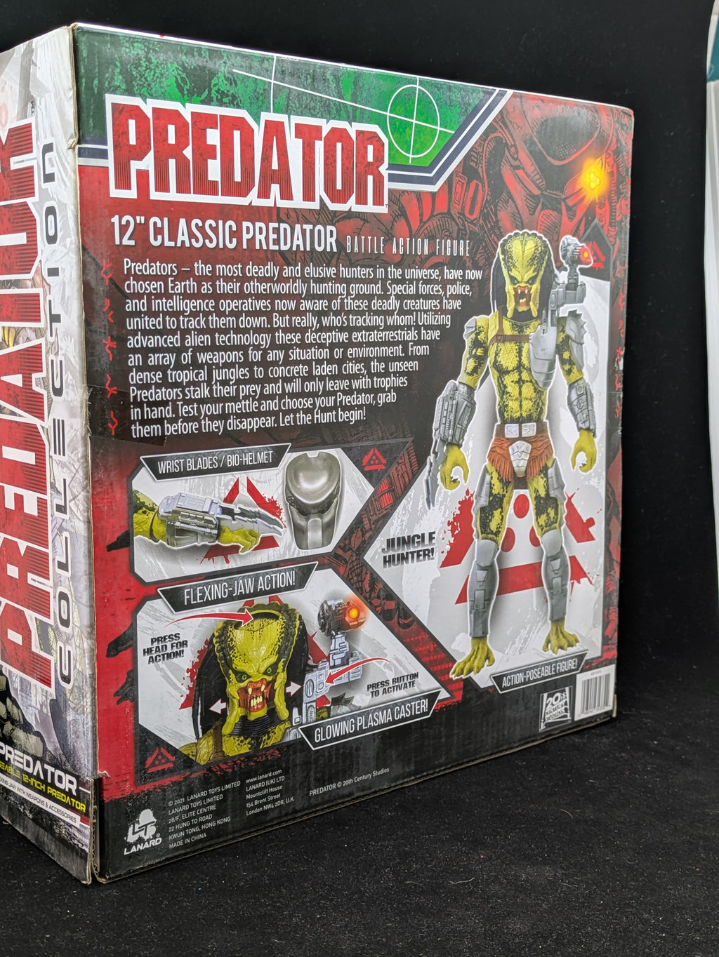 Predator 12 " Posable Battle Action Figure - Lanard - Autographed by Carey Jones