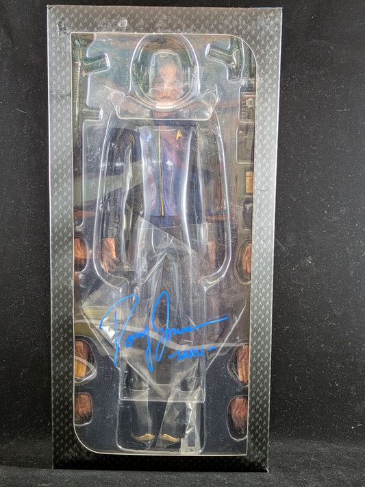 Commander Saru 1:6 Scale - Star Trek Discovery - Autographed by Doug Jones